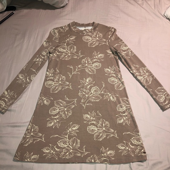 xs O’Neill Long Sleeve High Neck Form Fit Dress - Picture 3 of 4